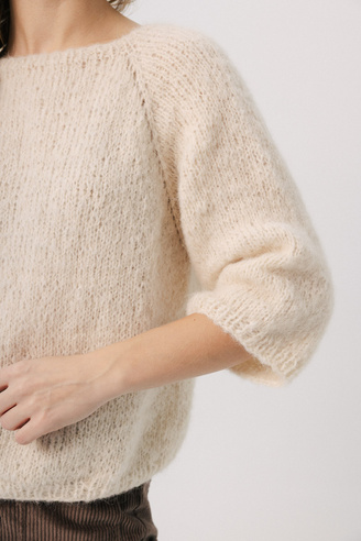 Sweter Cherie creme