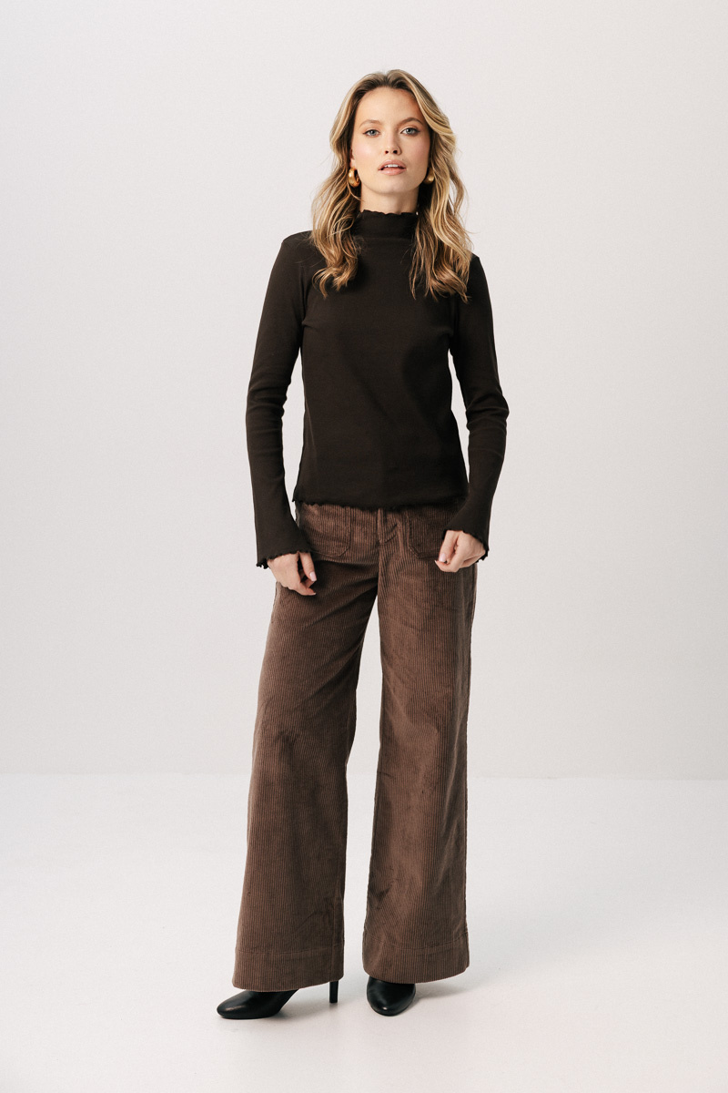 Golf Minimal espresso