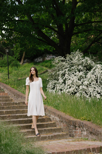 Biała sukienka Loulou creme